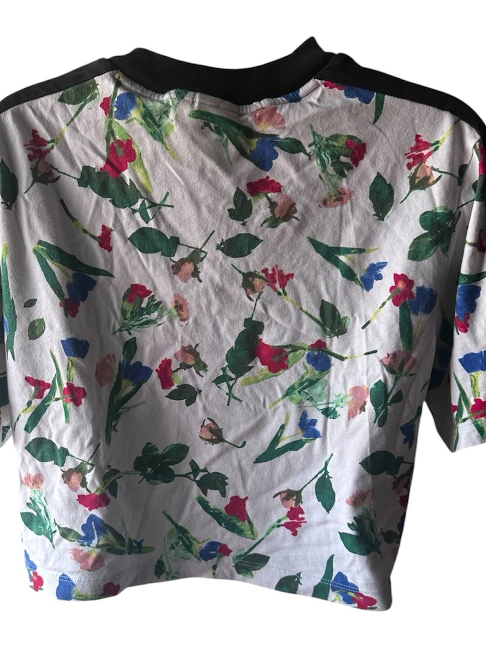 Adidas Originals Floral Cropped Tee White Black Stripe Shoulder Size S - Picture 2 of 8